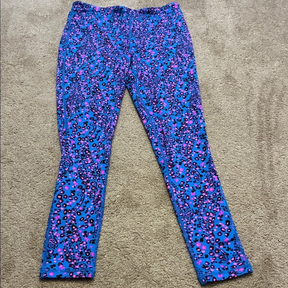 Lilly Pulitzer Luxletic Growl and Prowl size XL